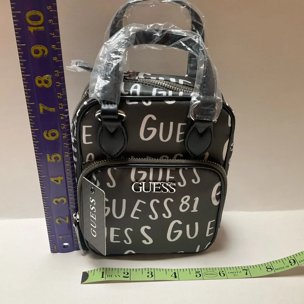 ❌SOLD❌Olive Mini Bag Unisex Small tote GUESS Logo Print Nylon Crossbody Olive Gr_8